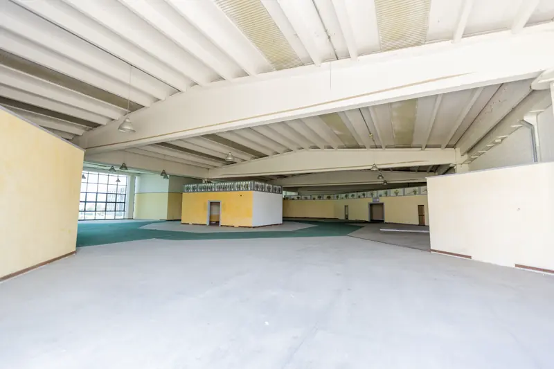 Brescia Est fronte A4: store al secondo piano