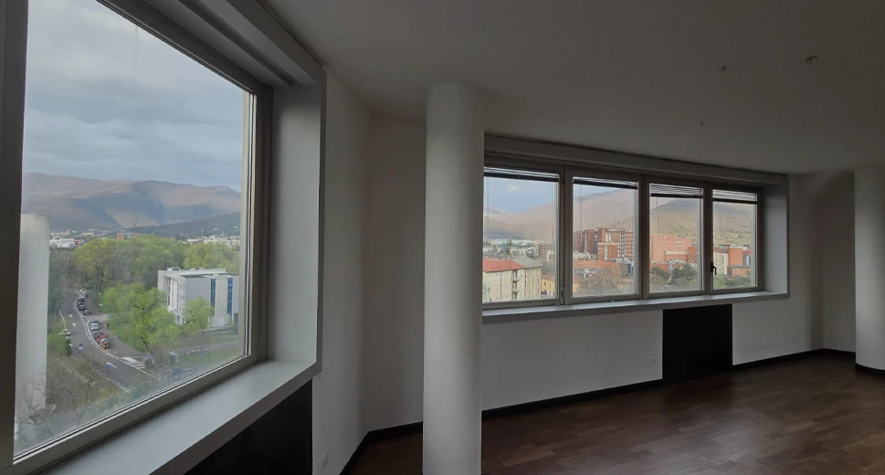 Ufficio panoramico - piano 8 - 160 m²